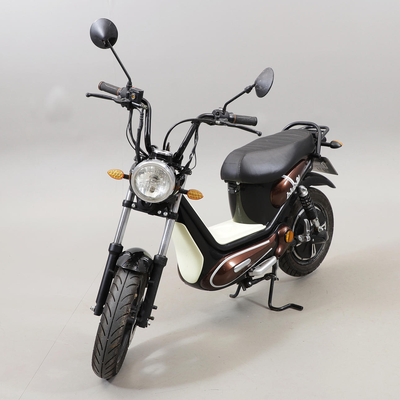 ELMOPED, Michael Blast, “Blasts”, 2016.