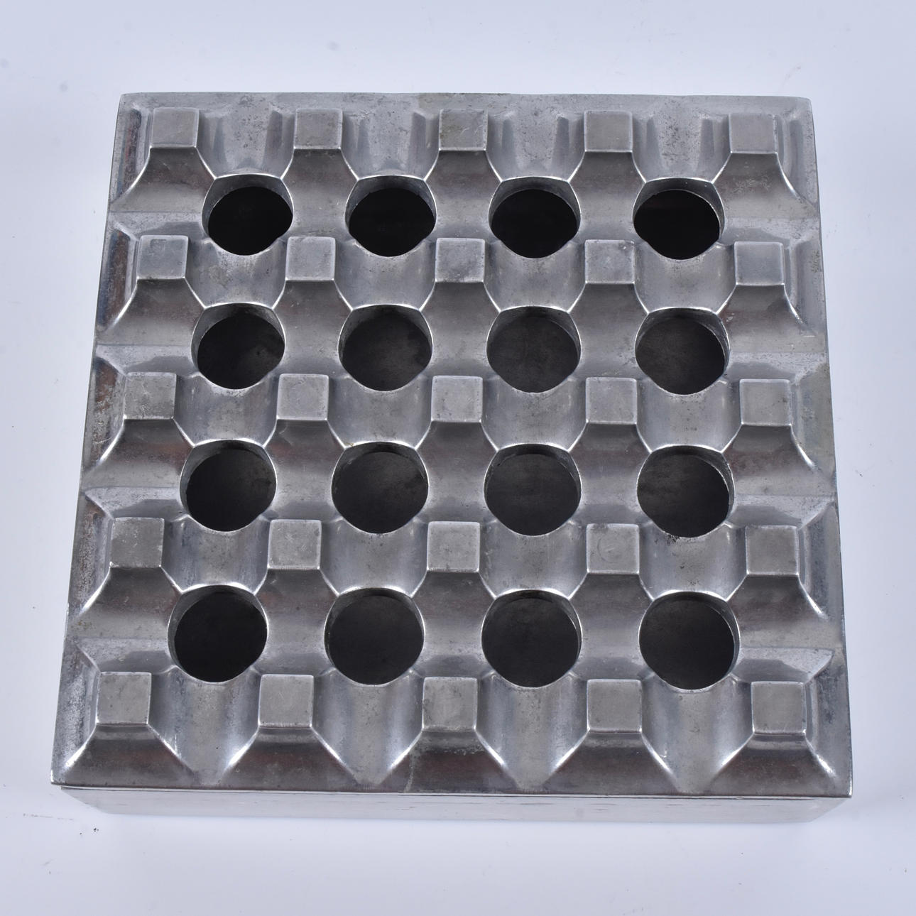 An aluminium ashtray, “Ultima 15" Ljungberg & Bäckström.