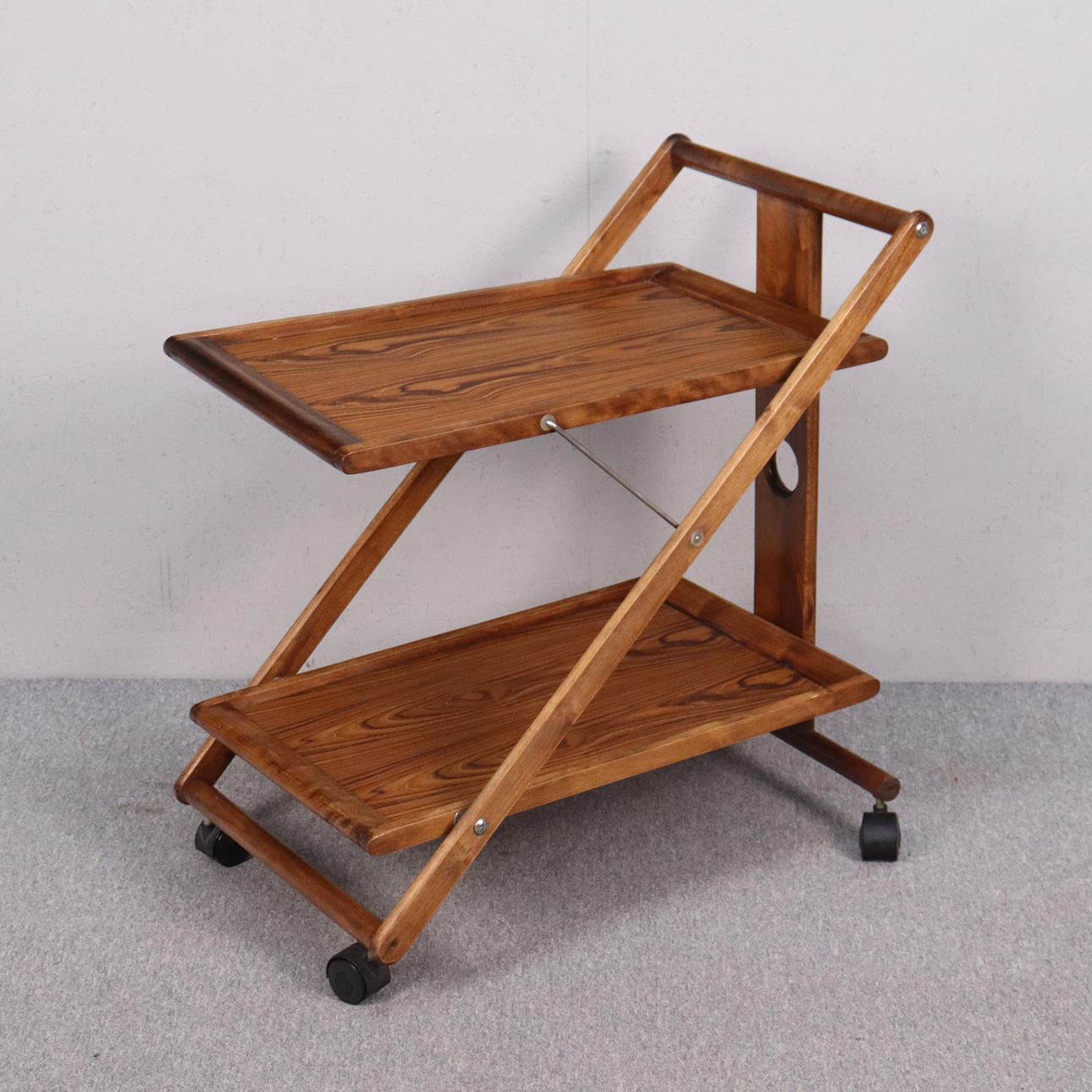 SERVING TROLLEY, Russia, “Technika”.