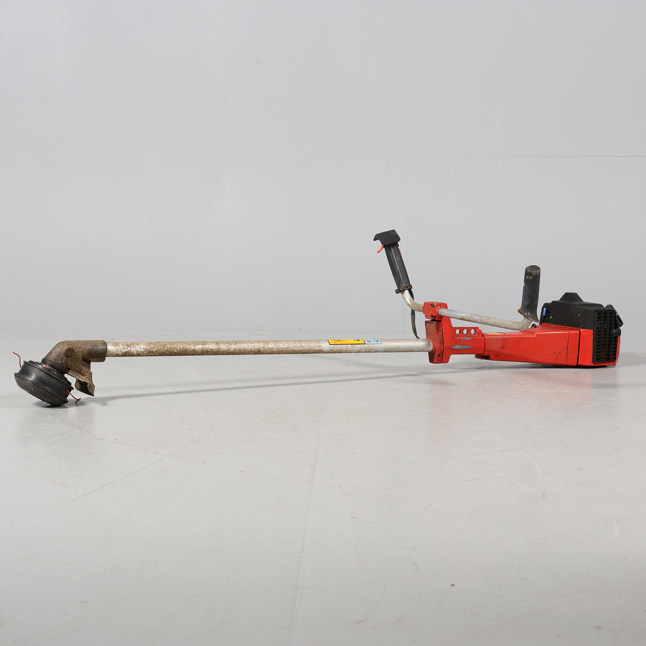 TRIMMERI, Jonsered RS44.