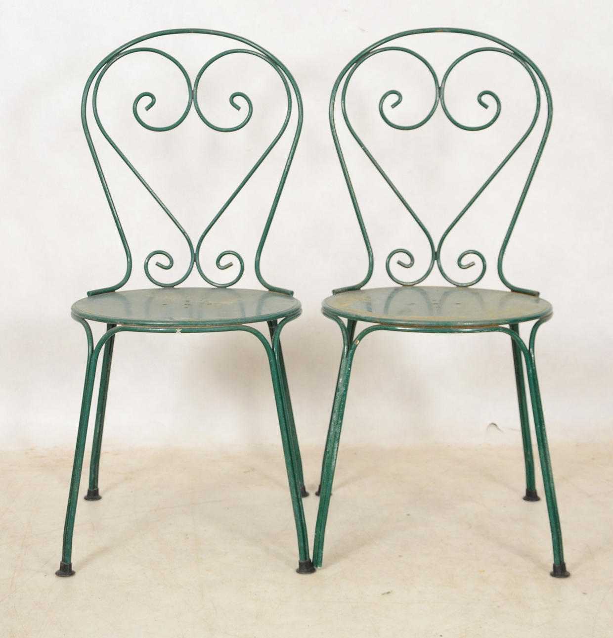 TRÄDGÅRDSSTOLAR, 1-par, bemålad metall, Byarums Bruk.