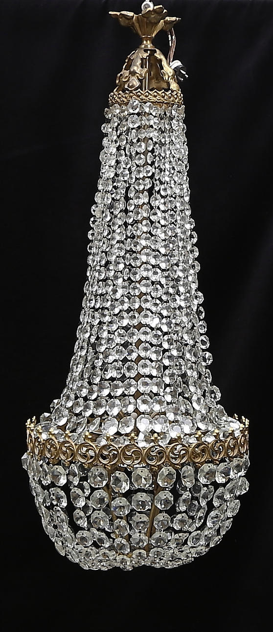 TAKKRONA, oscariansk, omnkring 1900, höjd ca. 90 cm.