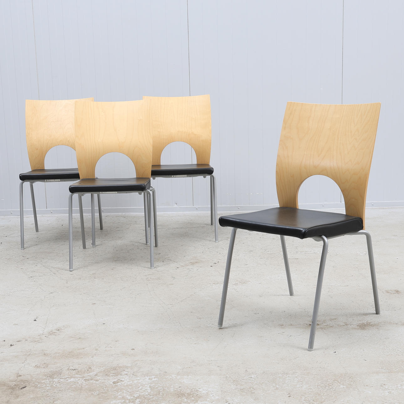 4 chairs, “Yin”, Kinnarps.