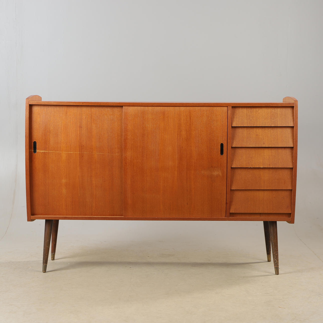 Sideboard „Roulette“, Teak und Buche, IKEA, Mitte des 20. Jahrhunderts. Möbel - Schränke & Regale