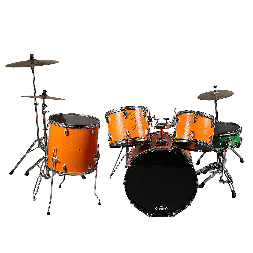 ED SHEERANS PERSONLIGT SIGNERADE TRUMSET.