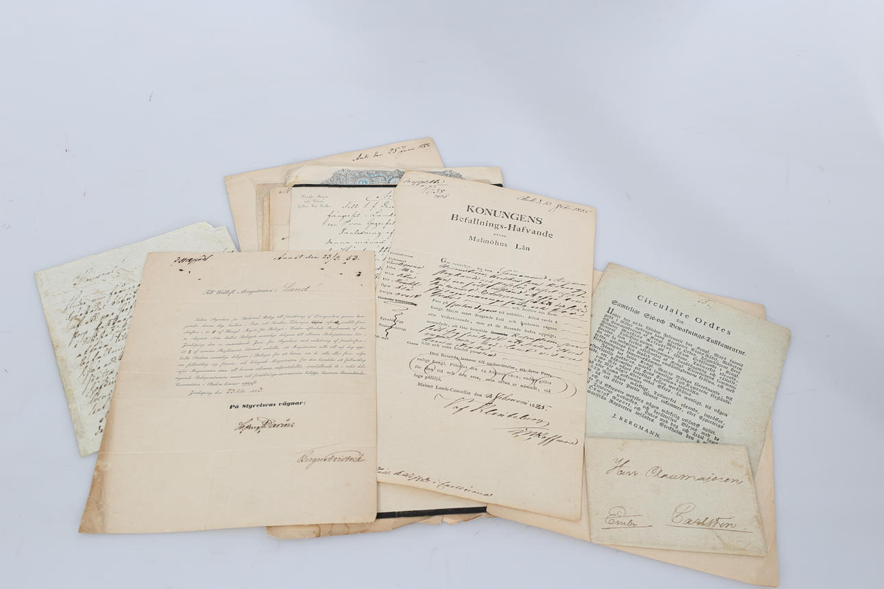 DOKUMENT, 13 stycken, 1800-tal.
