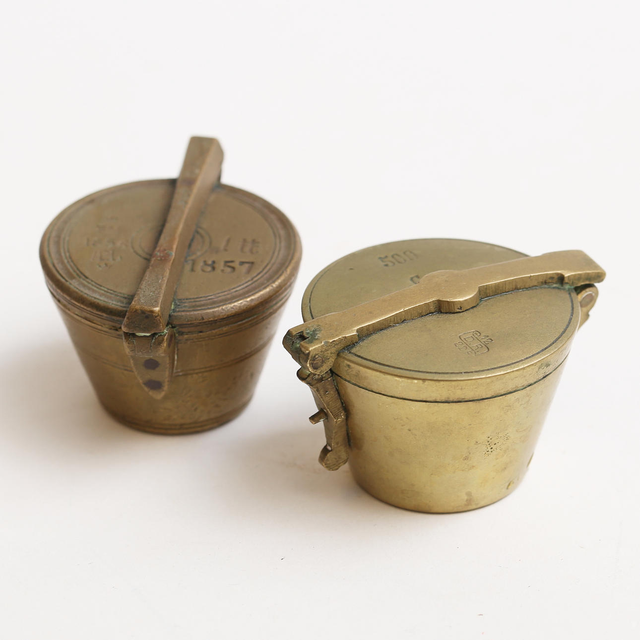 MÅTTSATSER, mässing, 1800-tal.