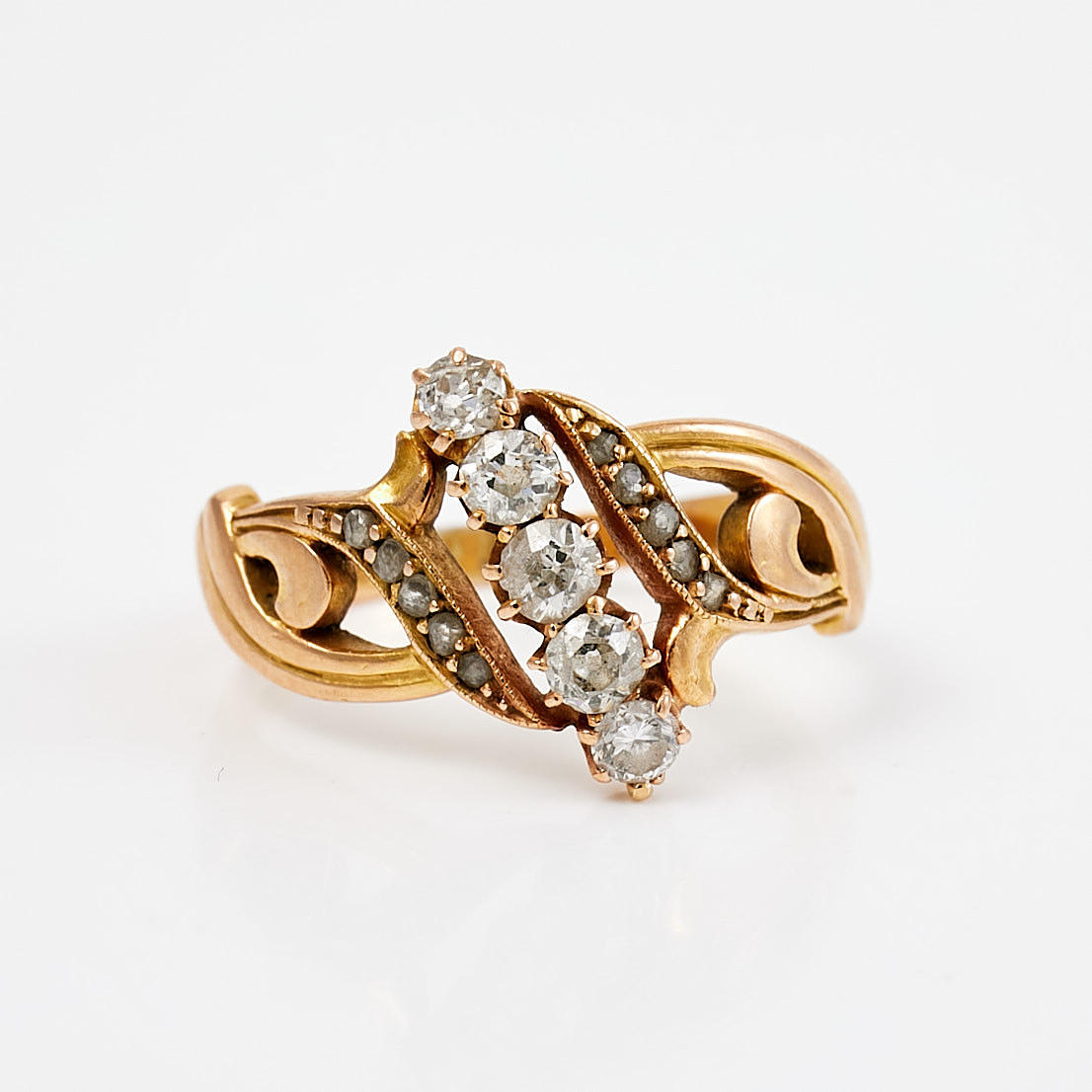 RING, 18k gold, 5 antique cut diamonds and 10 rose-cut diamonds ...