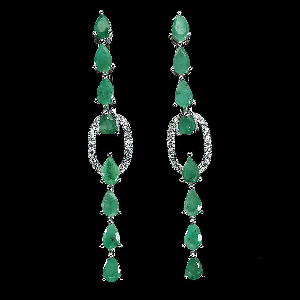 EMERALD DROP EARRINGS.