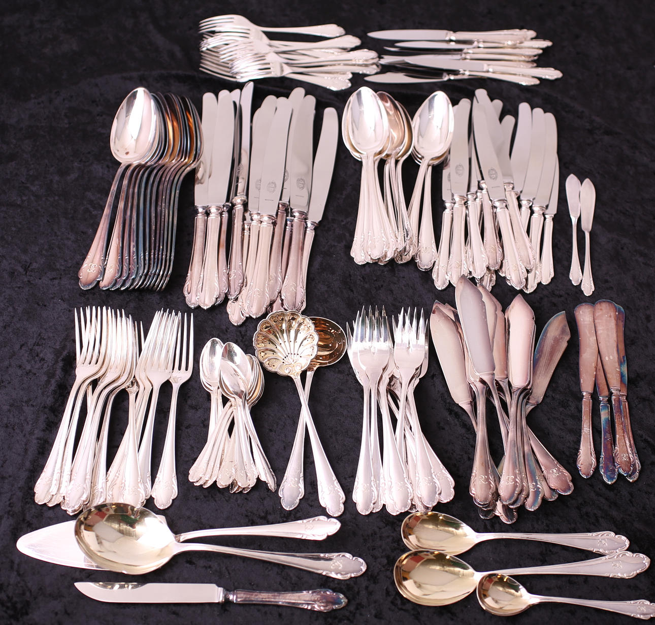 BESTICKSERVIS, 140 delar, nysilver, monogrammärkt, 1900-tal.