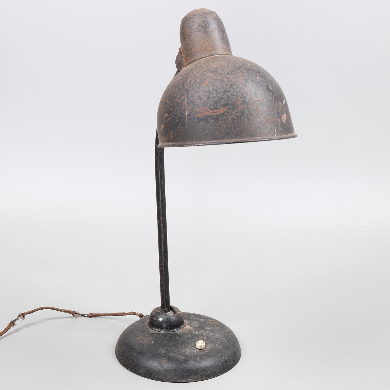 CHRISTIAN DELL. Kaiser, table lamp model Idell 6551.
