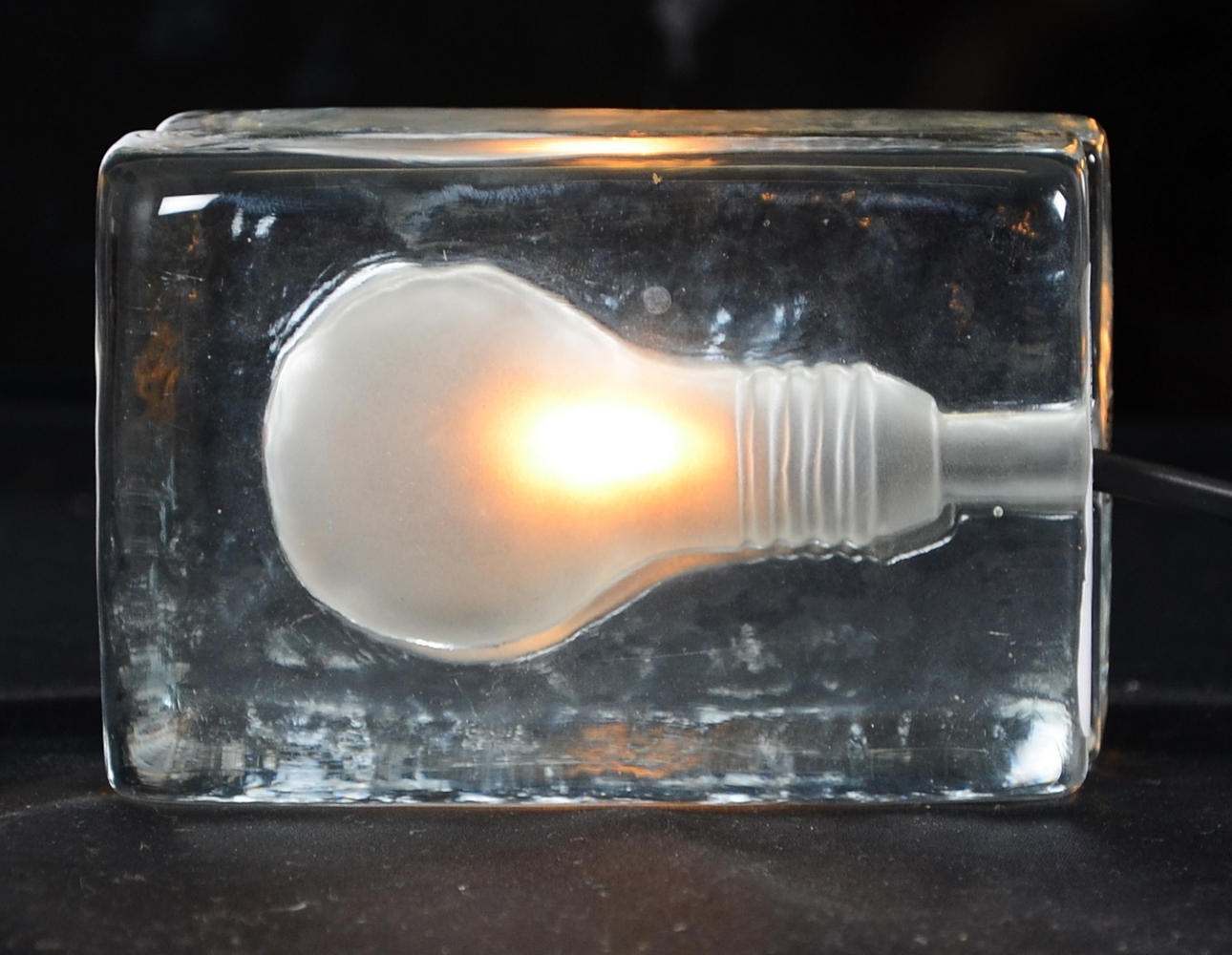 BLOCKLAMPA, Design House, Stockholm.