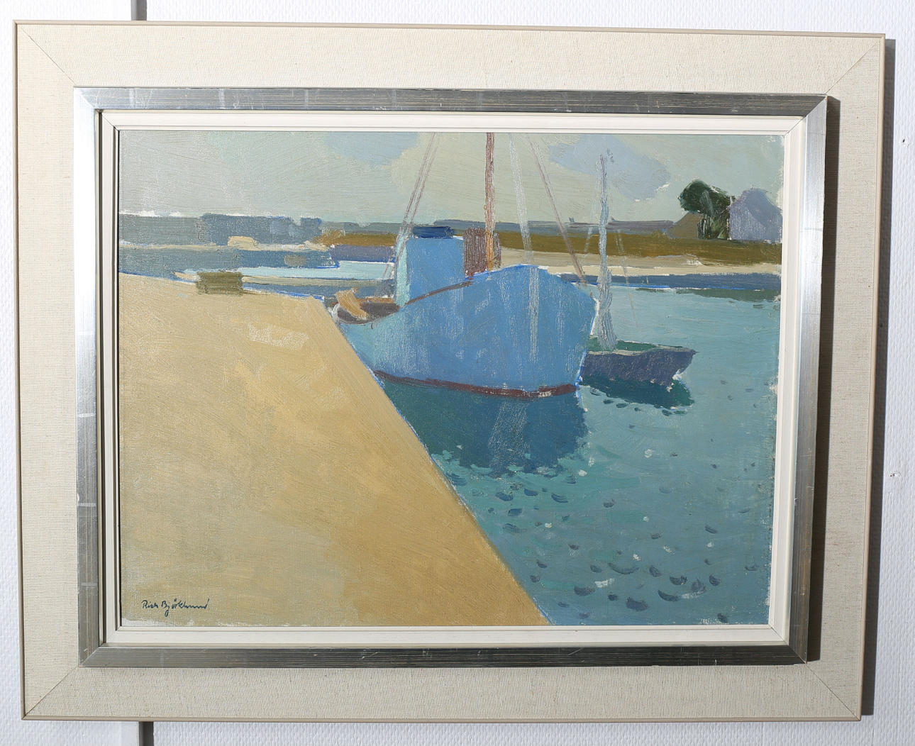 RICHARD BJÖRKLUND. Olja på duk, Båtar i hamn, Brantevik, signerad.