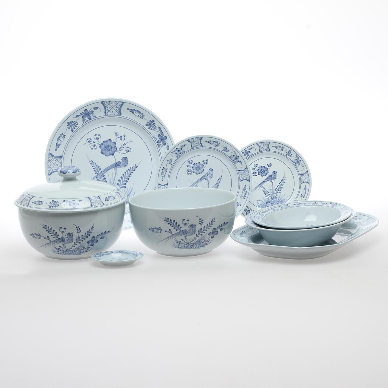 MATSERVIS, 34 delar, porslin, "Fågel Blå", Rörstrand, ca 34 delar.