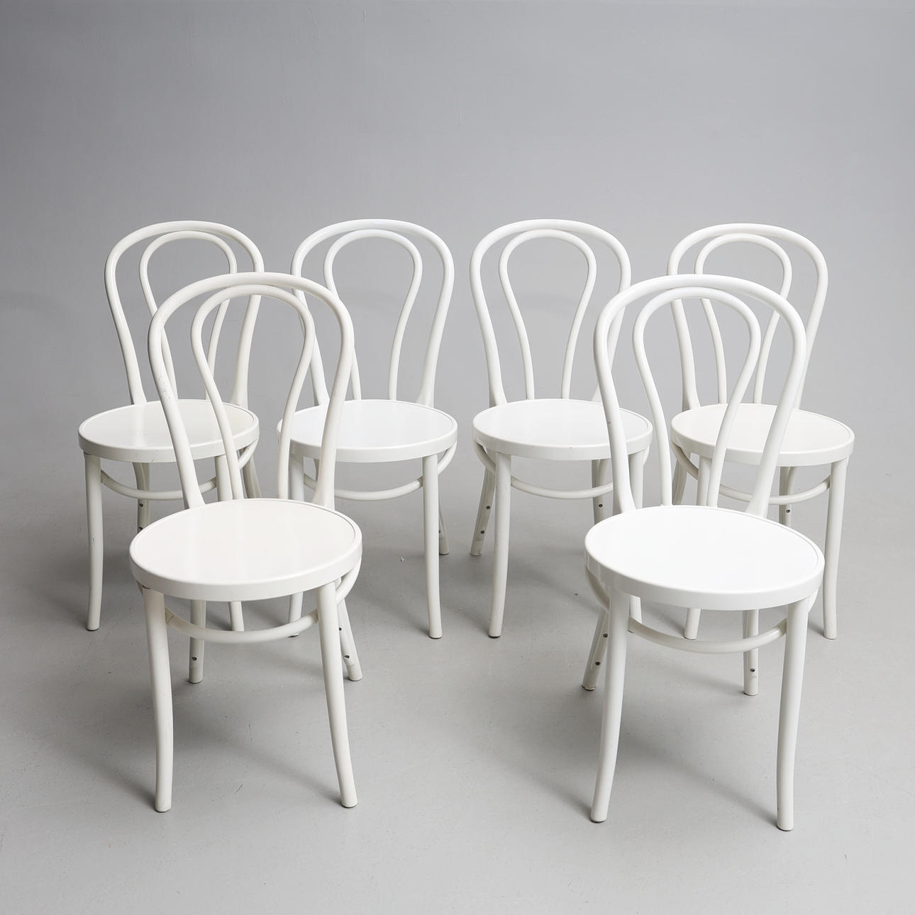 STÜHLE, 6 Stück „Loop“ IKEA, geformter Kunststoff.