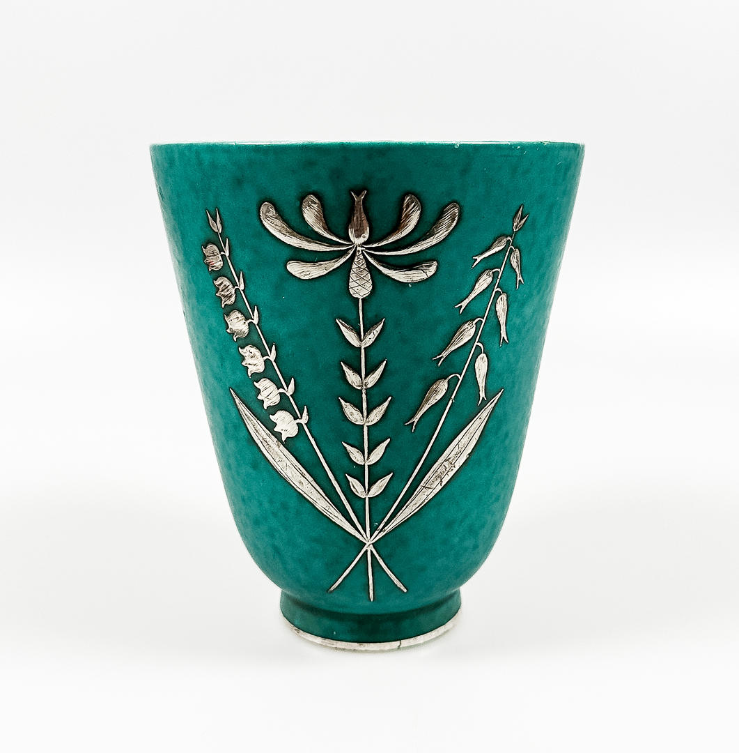 WILHELM KÅGE. A vase, “ARGENTA”, Gustavsberg.