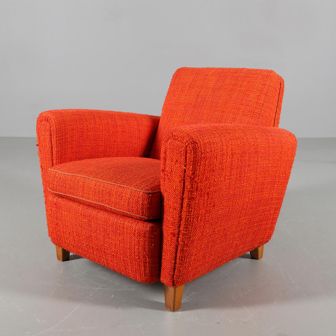 FÅTÖLJ 1900-talets mitt.