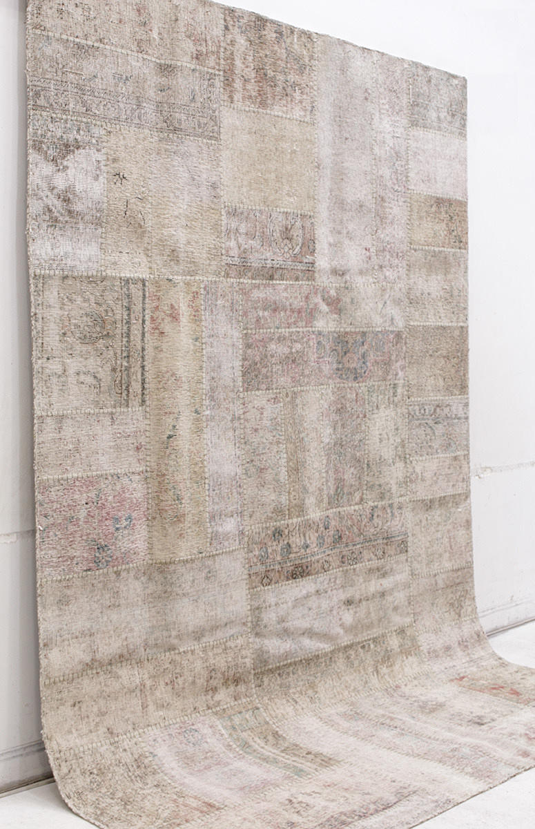 MATTA, ljus carpet patchwork, 256 x 185 cm.