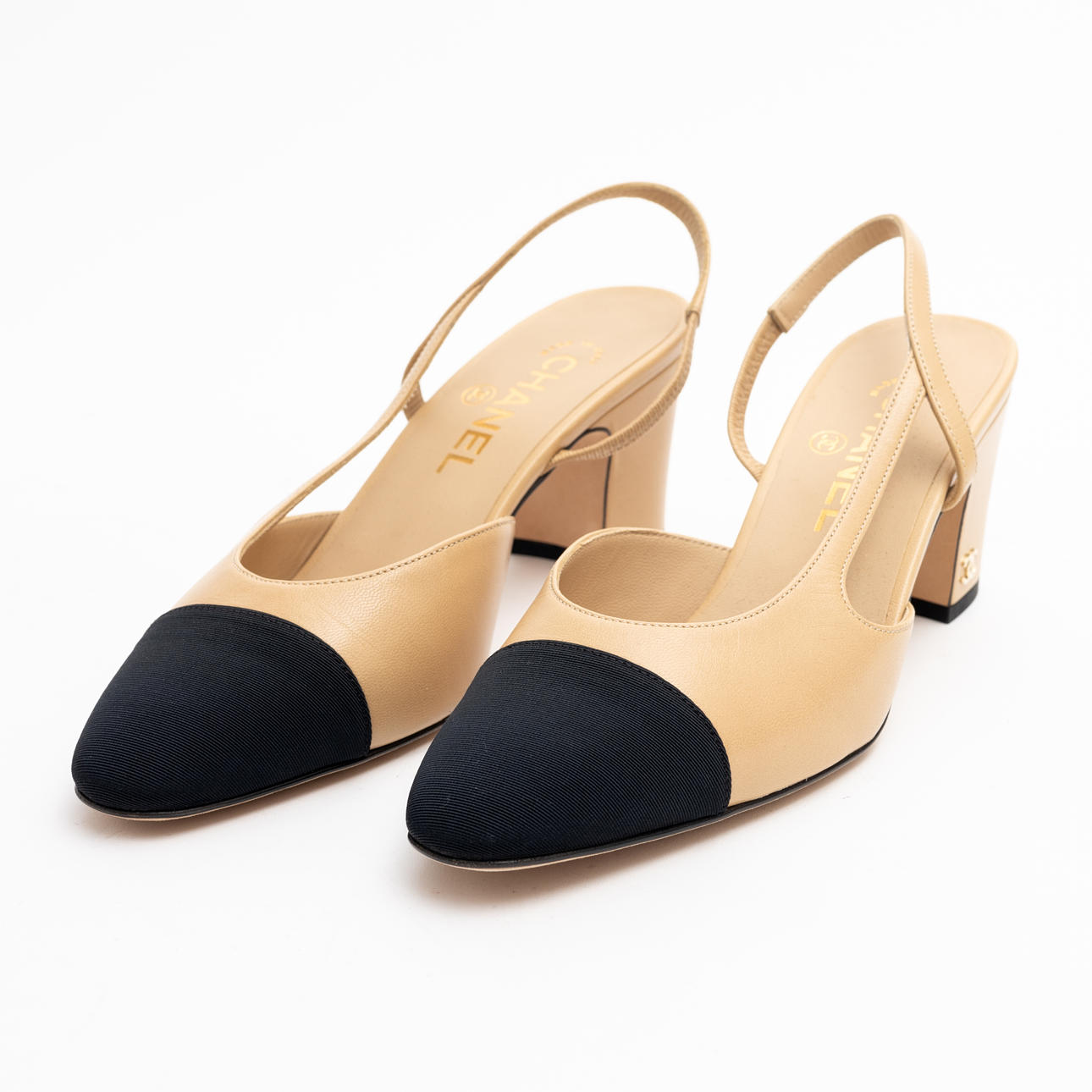 CHANEL, slingbacks, fransk storlek 38C.