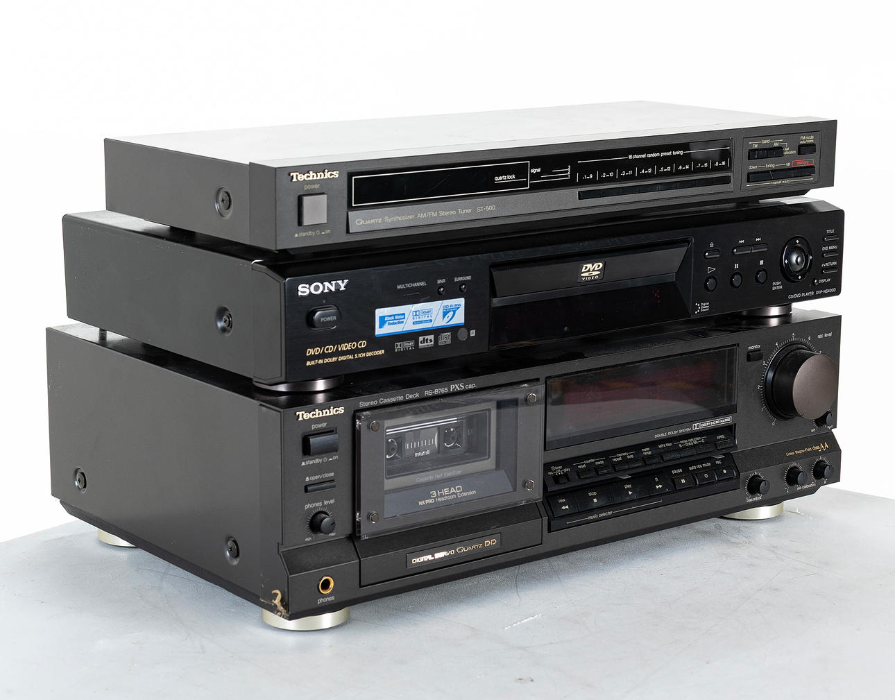 ELECTRONICS, 3 pieces, Technics & Sony.