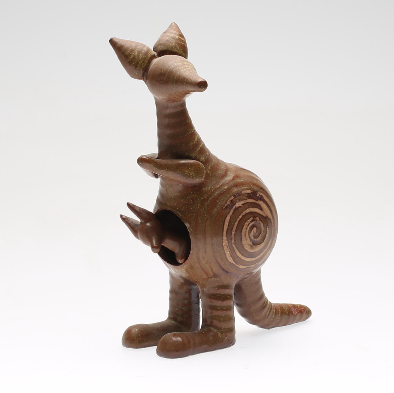 FIGURIN, keramik, Känguru med unge ur "Stora Zoo", Lisa Larson för Gustavsberg.