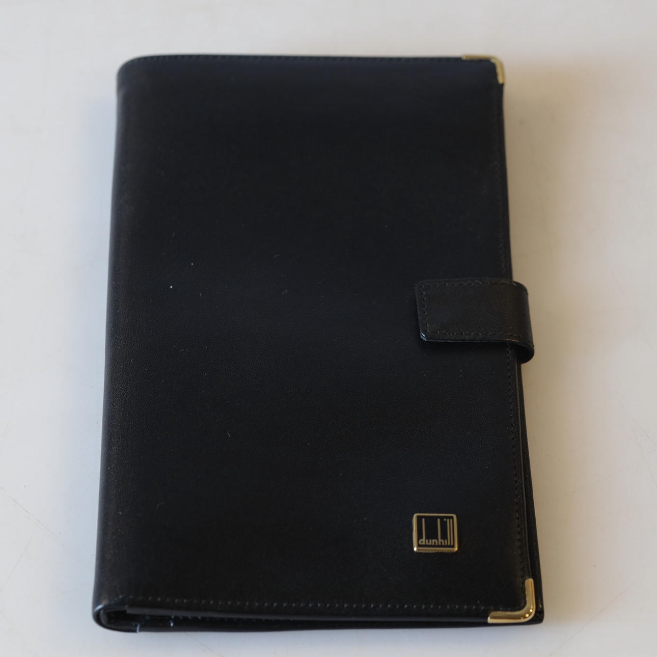 Wallet, leather, The Dunhill collection for SAAB.