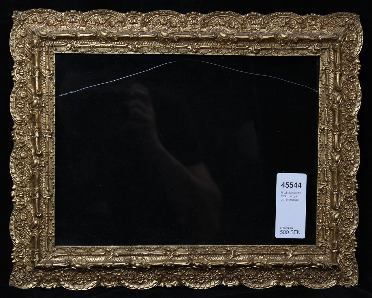 RAM, sekelskifte 1900. Förgylld och bronserad.