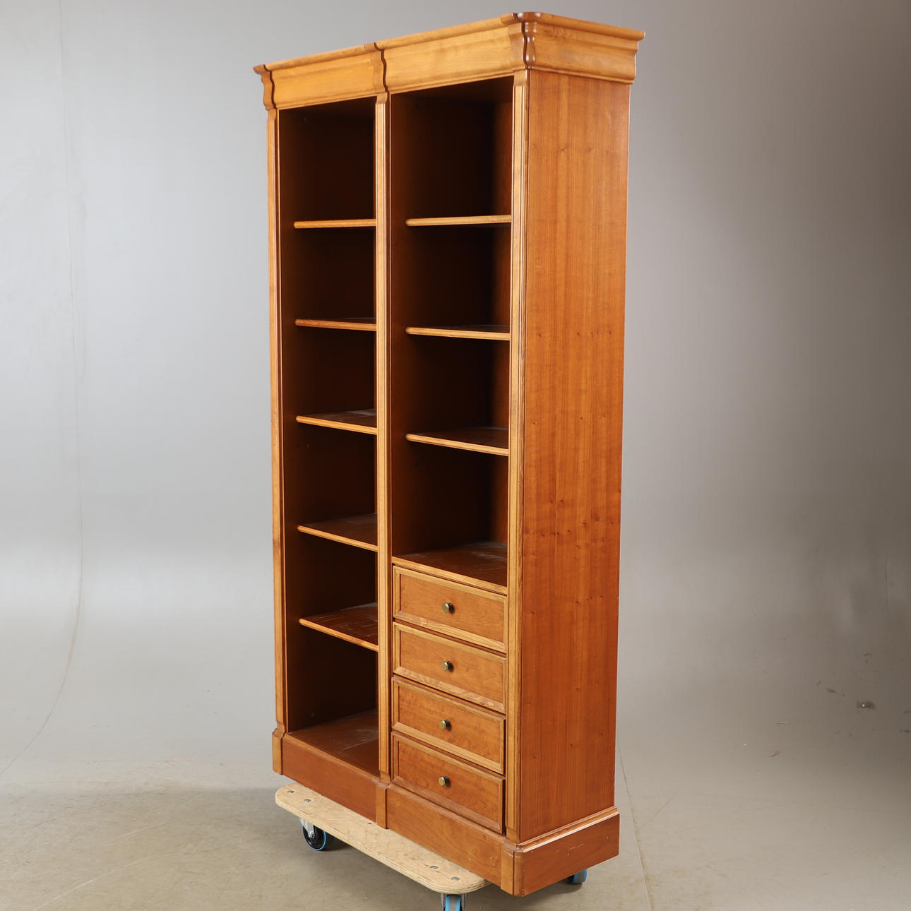 BOOKCASE, book, English style.