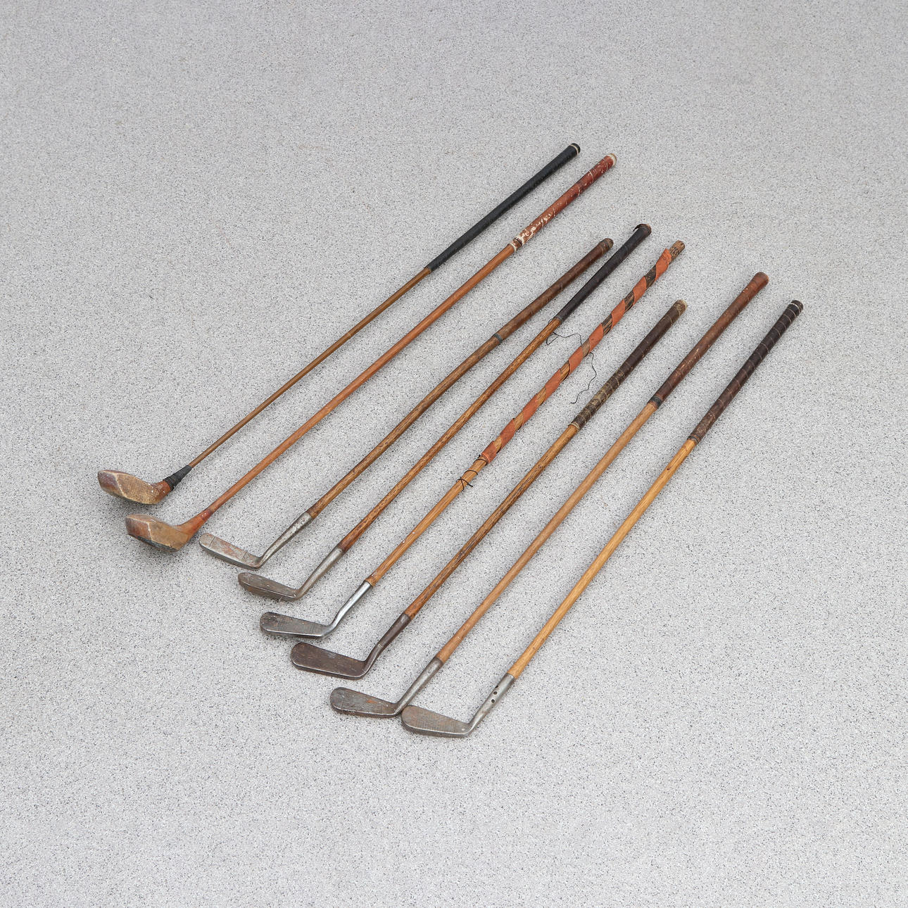 HICKORY LOLLIPOPS, EIGHT PCS. Spalding, among others.