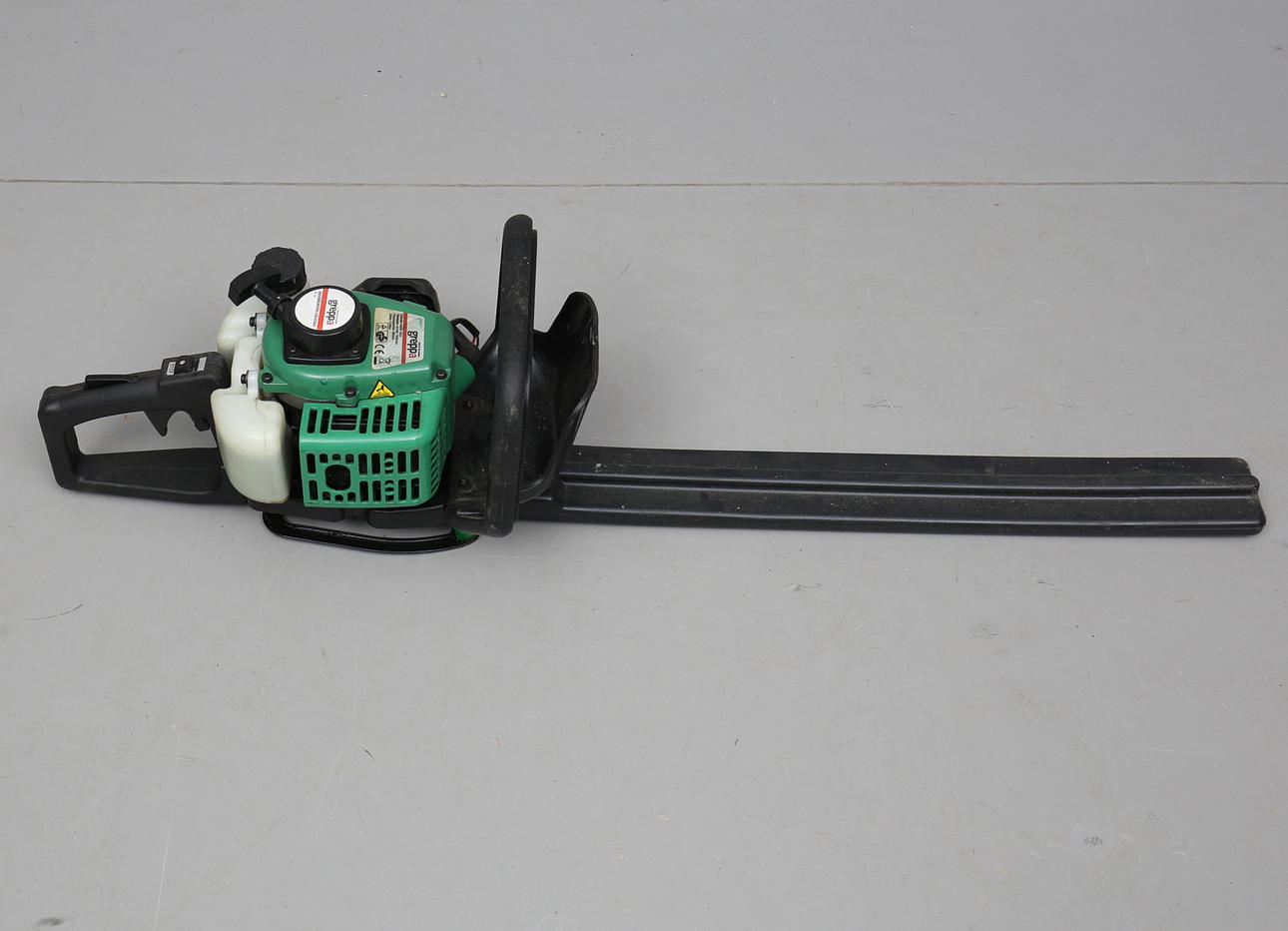 HÄCKSAX, bensindriven, Greppa.