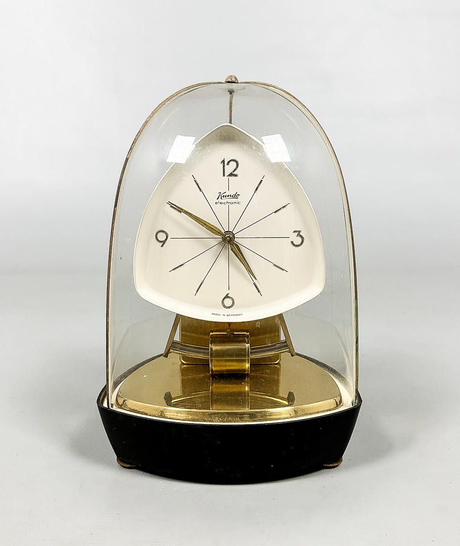 A table clock, Kendo Electronic, Germany, 20th century.