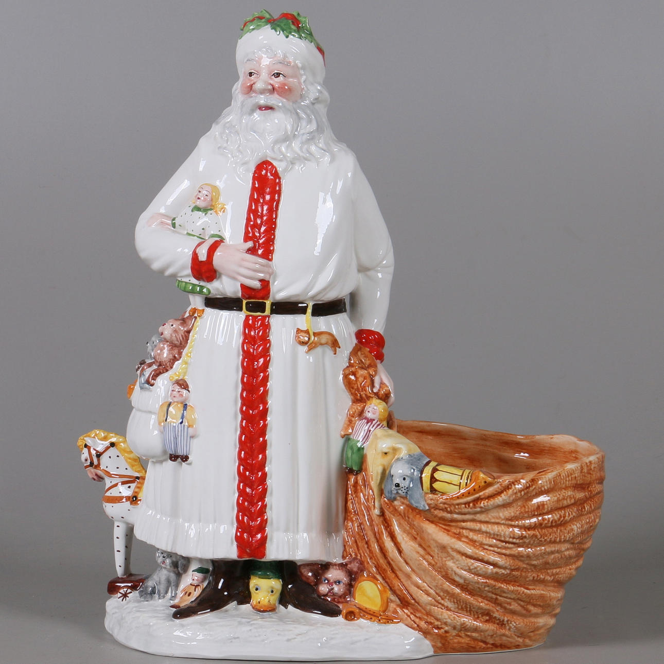 YTTERFODER, med tomte, porslin, Italen, 1900-tal.