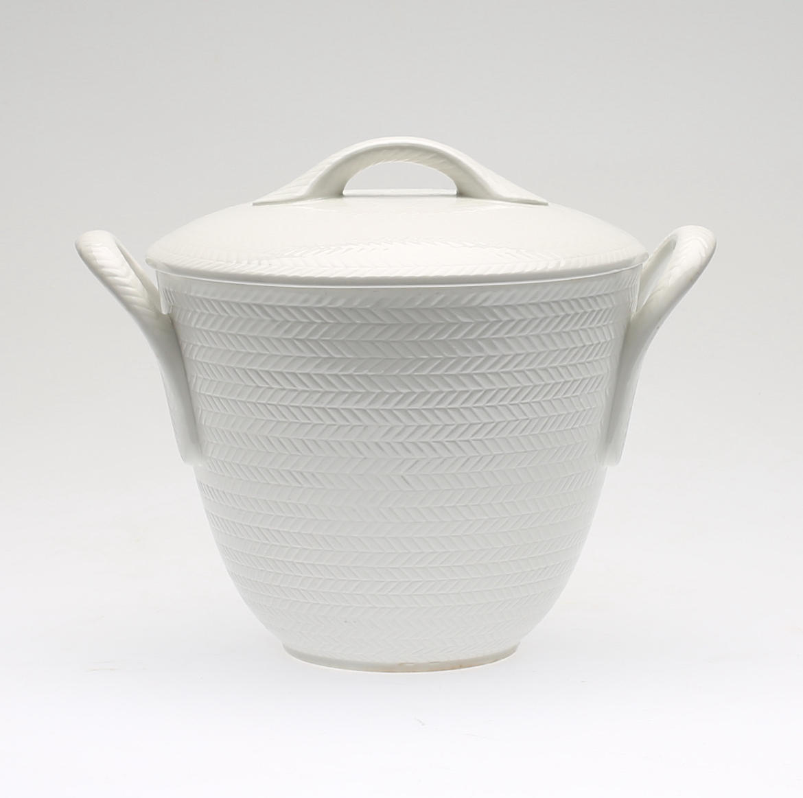 SOPPTERRIN, porslin, "Blå Eld", Hertha Bengtsson, Rörstrand.