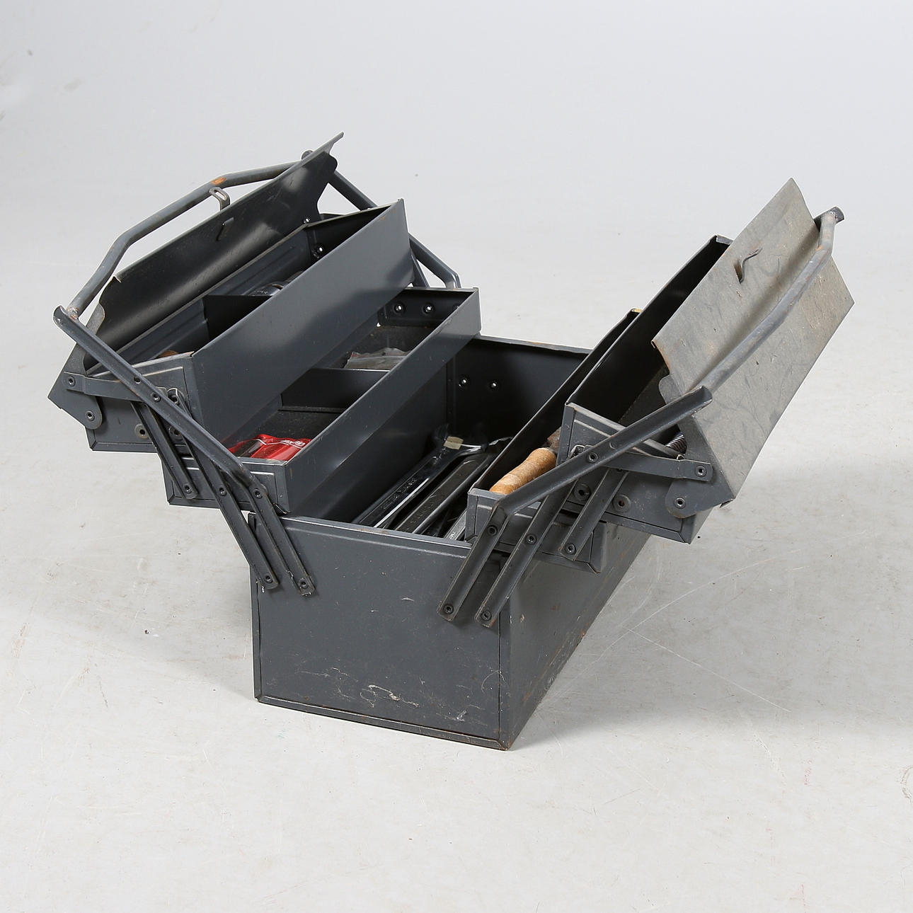 PARTI VERKTYG, bl.a. fasta Bacho PU, skiftnycklar, längd upp till 47 cm.