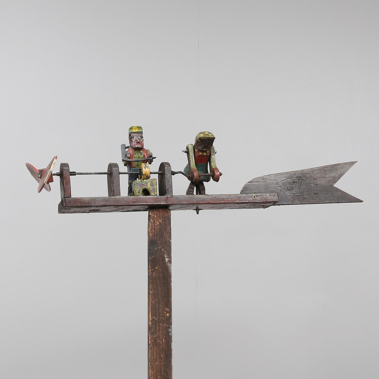 VINDFLÖJEL, trä, signerad AJ 1997.