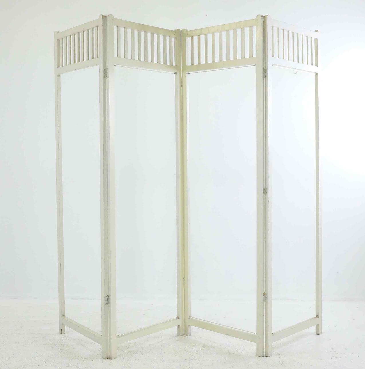 A folding screen, Art Nouveau, early 1900.