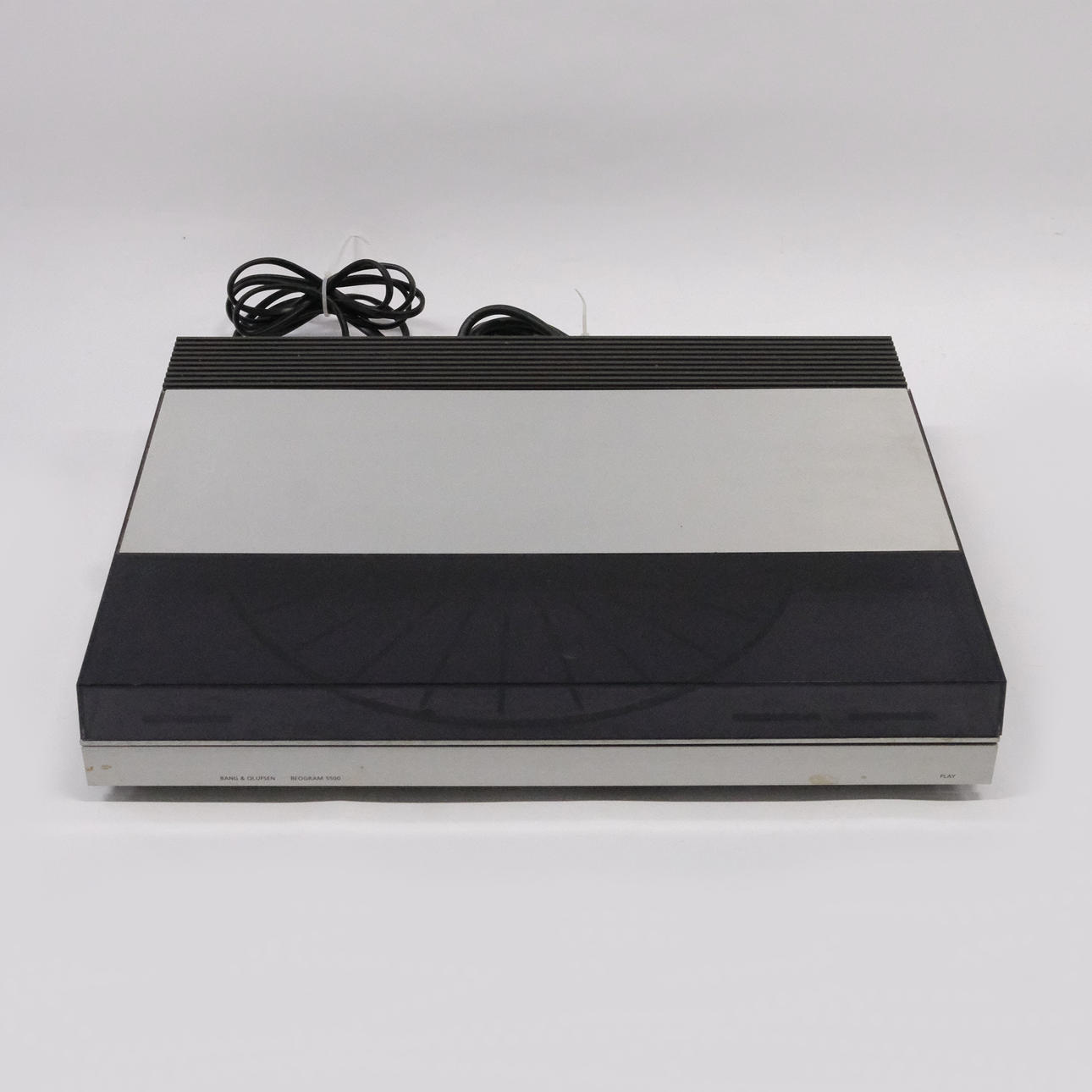 BANG & OLUFSEN. TURNTABLE. BEOGRAM 5500.