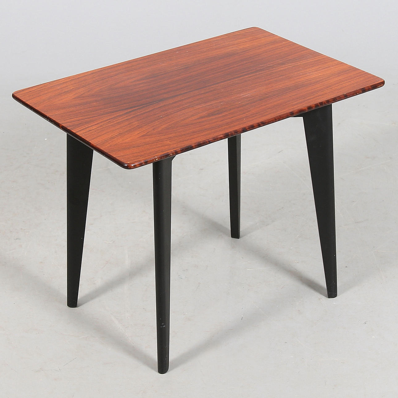 SIDOBORD, "Triva-serien", NK. 1900-talets mitt.