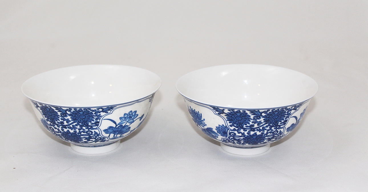 SKÅLAR, 2 st, porslin, märkt Qianlong, Kina.