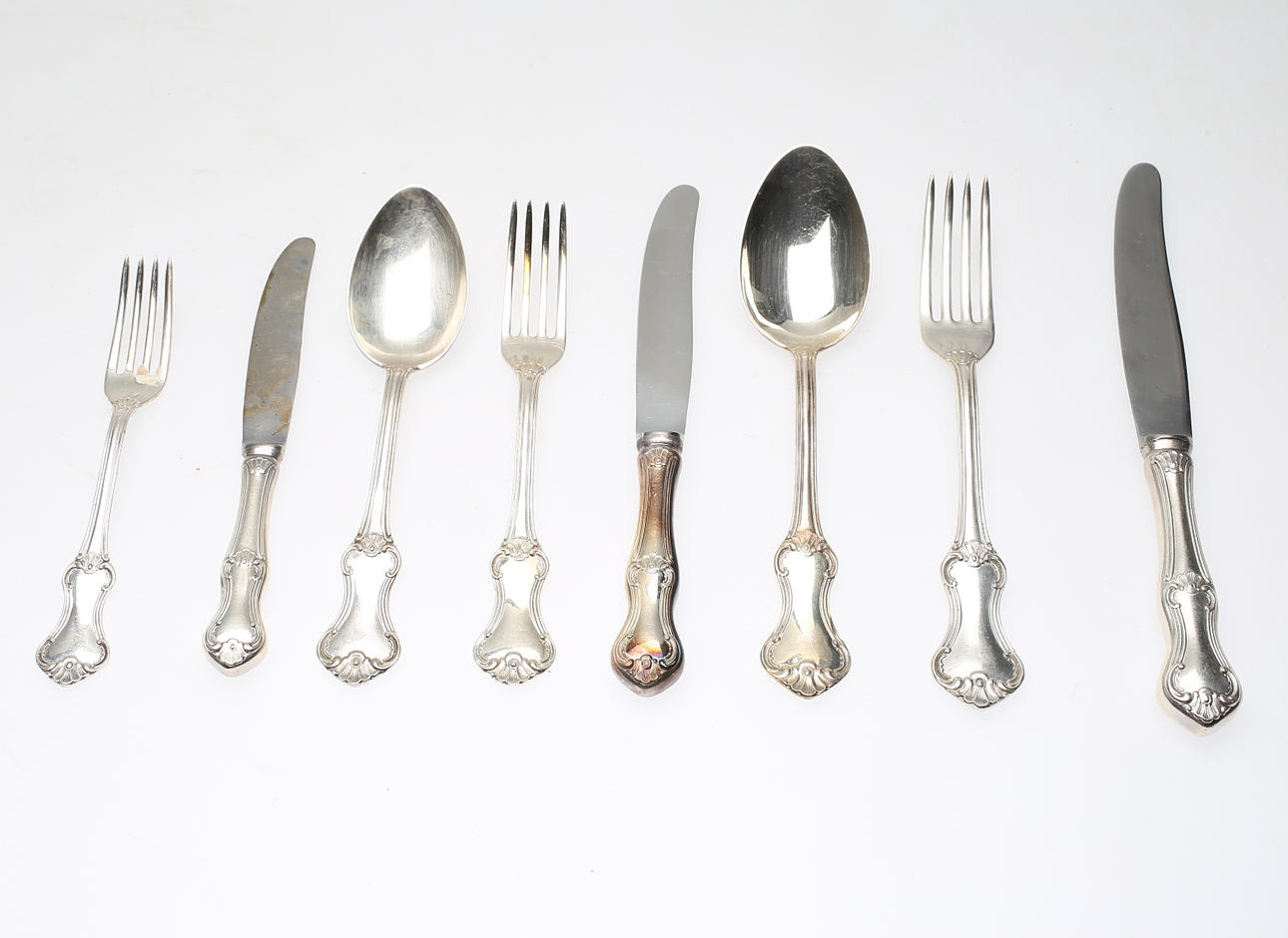 BESTICKSERVIS, 105 delar, nysilver, "Olga", Mema, 1900-tal.