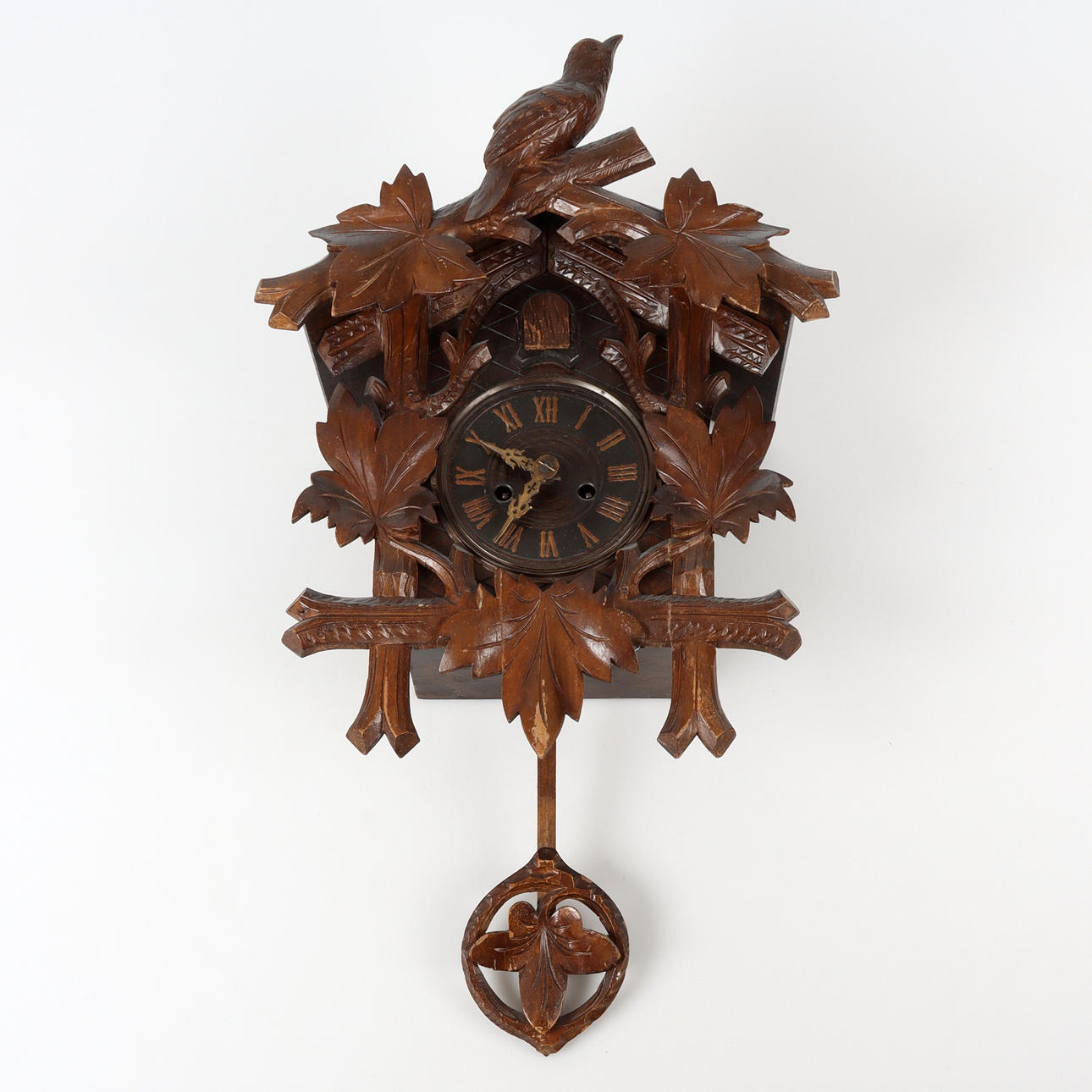 A wall clock, wooden case, Junghans, 20th century.