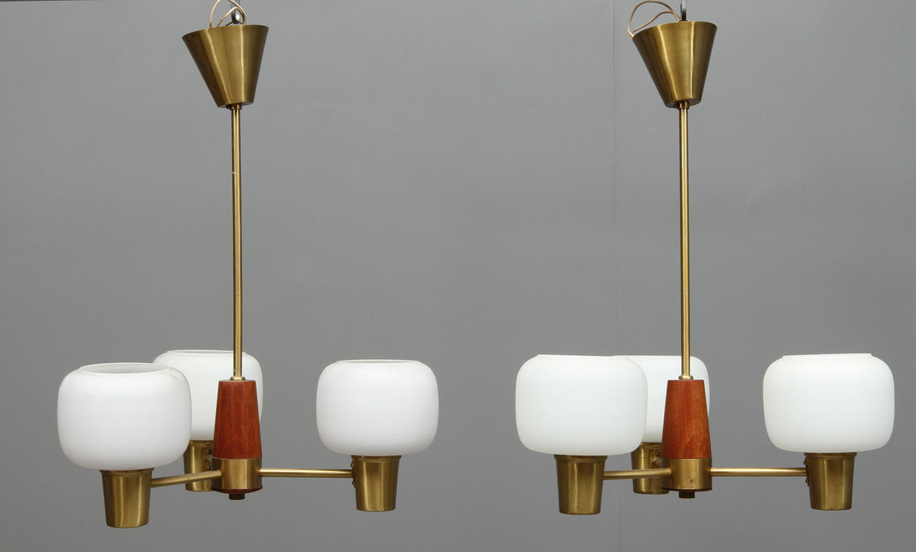 TAKLAMPOR, 1 par, trä och metall, 1950/60-tal.