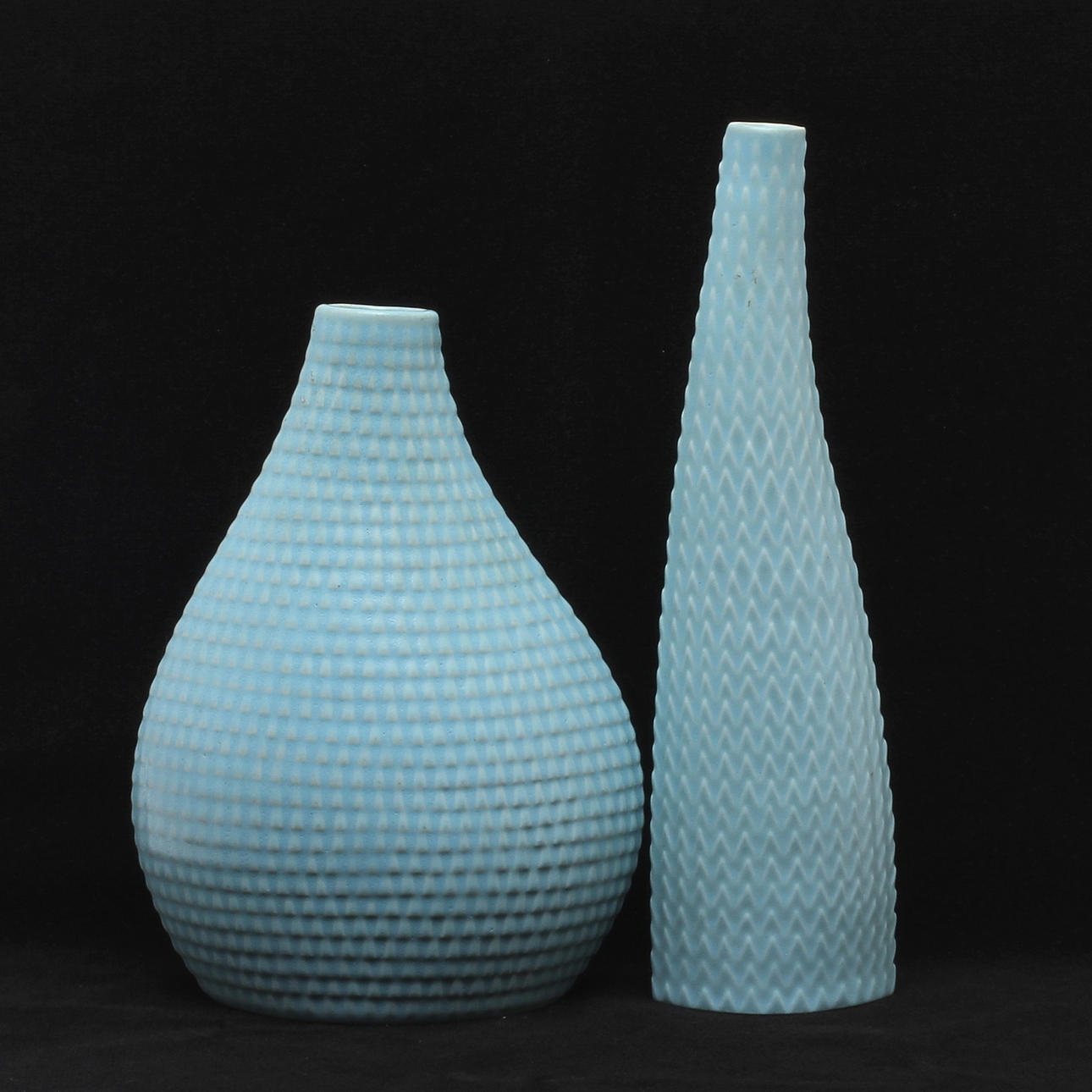 VASER 2 st, stengods, "Reptil", Stig Lindberg, Gustavsberg.