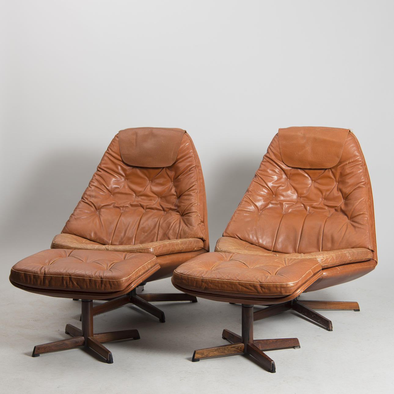 FÅTÖLJER MED FOTPALLAR, 1 par, Danmark, 1960/70-tal.