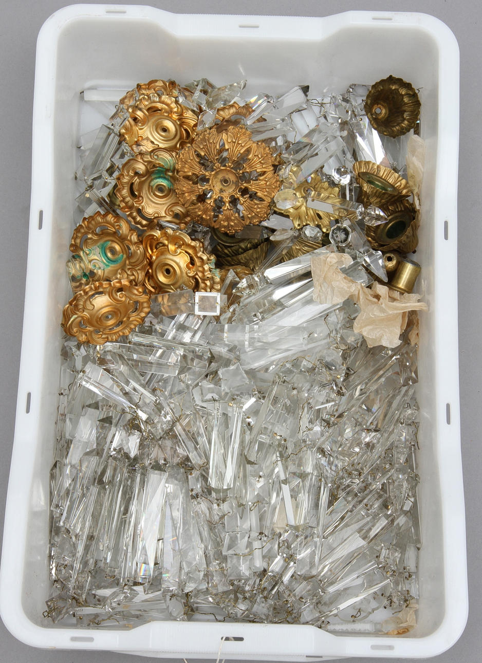 PRISMOR OCH LJUSMANSCHETTER, 18/1900-tal.