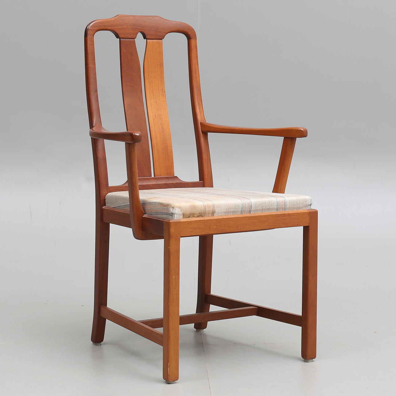 STOL, "Ambassadör", Carl Malmsten för Åfors Möbelfabrik.