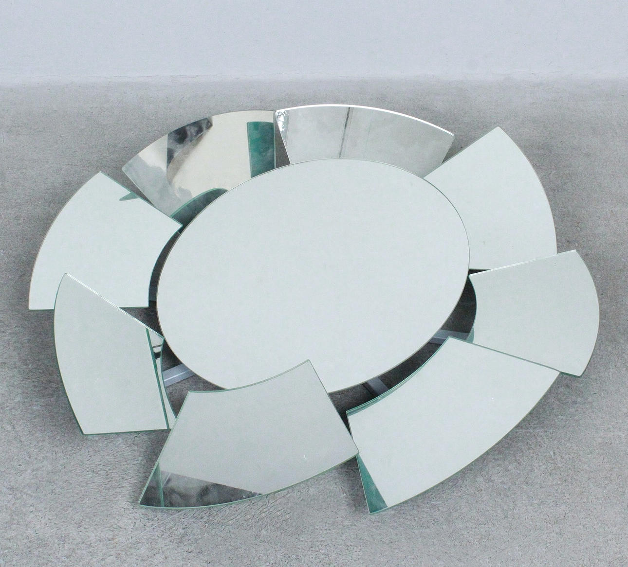 Upplyst spegel/väggspegel/spegelobjekt.