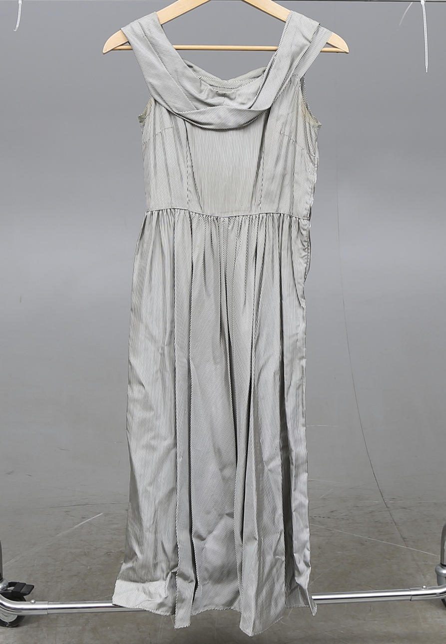 VINTAGE, bland annat klänningar, 6 delar.