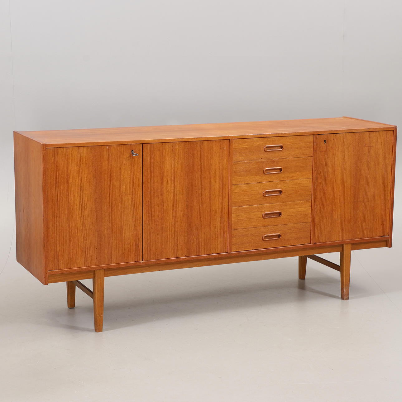 SIDEBOARD, teak, 1960-tal.