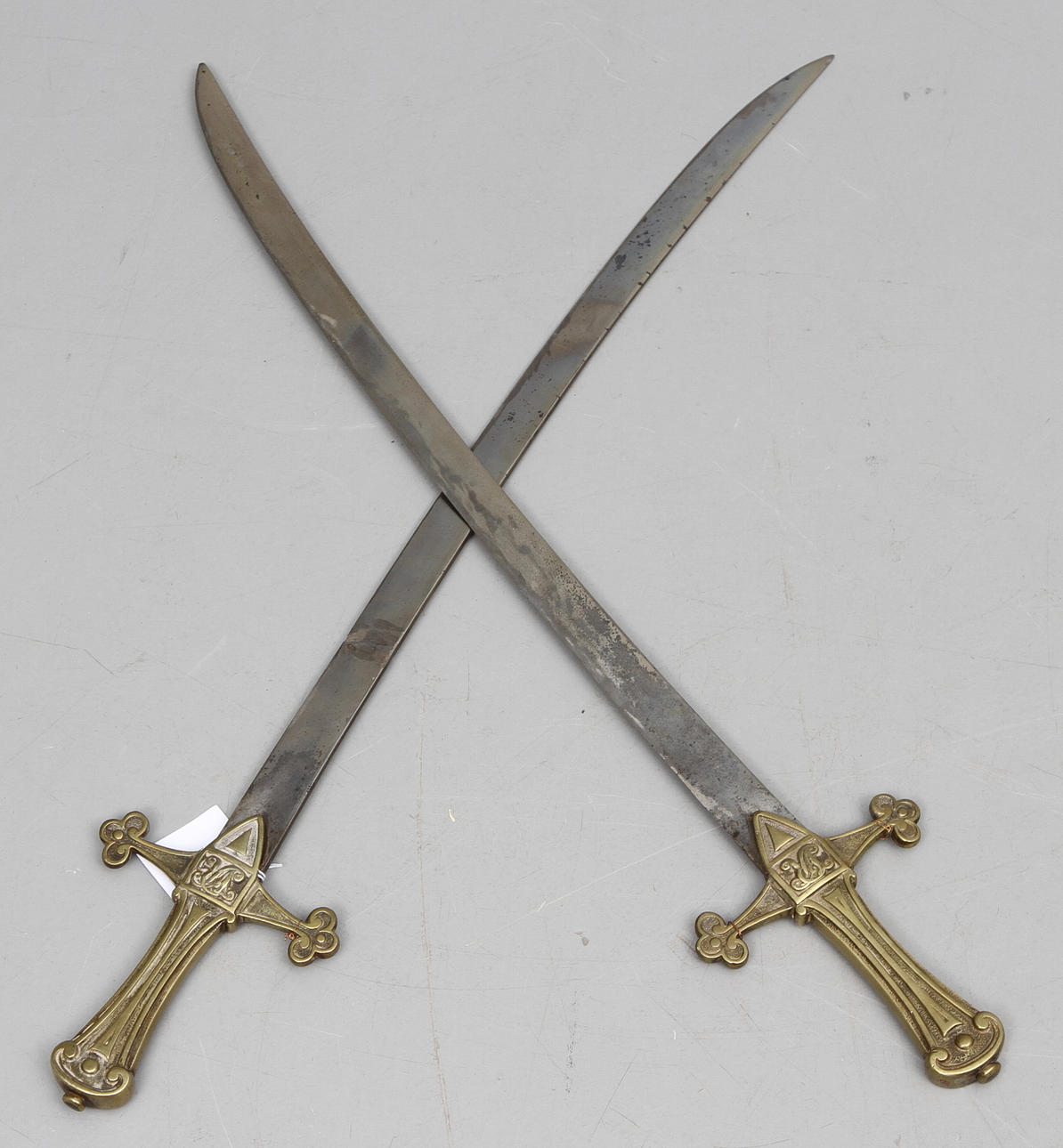 PRYDNADSSVÄRD, ett par, metall,1900-tal.